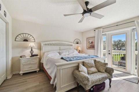 Condo in Saint Petersburg, Florida, 2 bedrooms  № 1556364 - photo 23