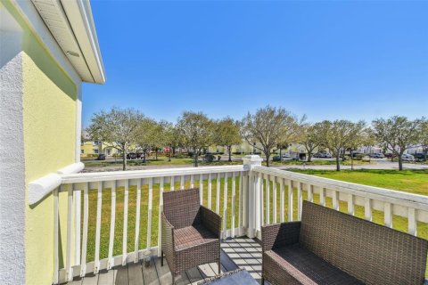 Condo in Saint Petersburg, Florida, 2 bedrooms  № 1556364 - photo 29
