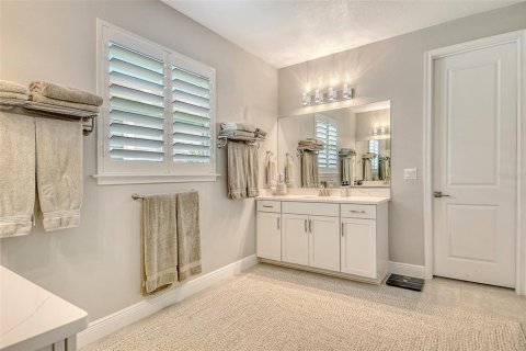 House in Sarasota, Florida 3 bedrooms, 244.52 sq.m. № 1793041 - photo 25