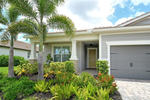 House in Sarasota, Florida 3 bedrooms, 244.52 sq.m. № 1793041 - photo 4
