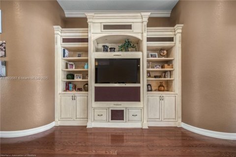 Купить виллу или дом в Себринг, Флорида 6 комнат, 316.89м2, № 1961456 - фото 6