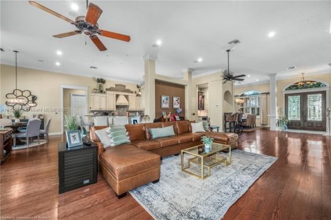 Купить виллу или дом в Себринг, Флорида 6 комнат, 316.89м2, № 1961456 - фото 5