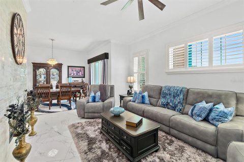Condo in Daytona Beach Shores, Florida, 2 bedrooms  № 2347128 - photo 18