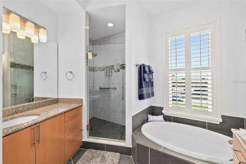 Condo in Daytona Beach Shores, Florida, 2 bedrooms  № 2347128 - photo 30