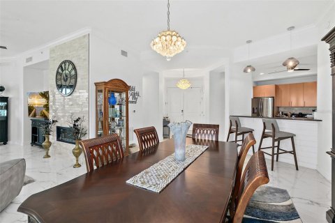 Condo in Daytona Beach Shores, Florida, 2 bedrooms  № 2347128 - photo 15