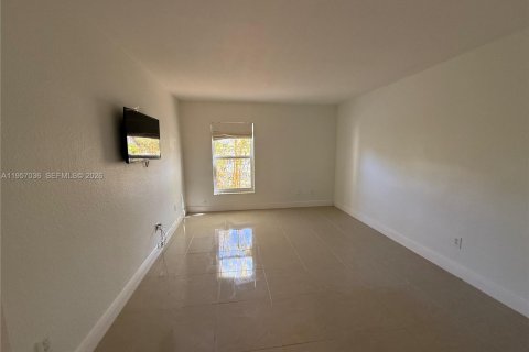 Купить кондоминиум в Майами, Флорида 1 спальня, 61.78м2, № 2024310 - фото 9