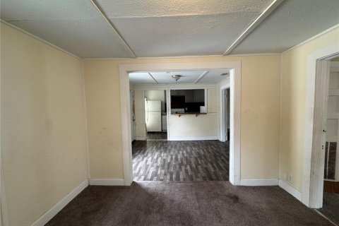 Immobilier commercial à vendre à Gainesville, Floride: 275.55 m2 № 2396831 - photo 10