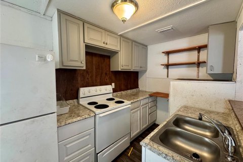 Immobilier commercial à vendre à Gainesville, Floride: 275.55 m2 № 2396831 - photo 11
