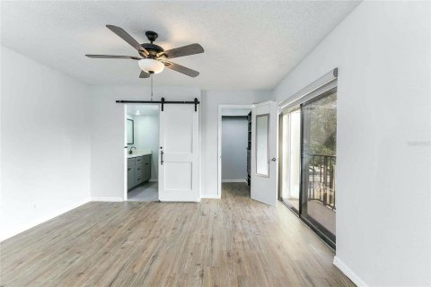 Townhouse in Orlando, Florida 2 bedrooms, 119.38 sq.m. № 2200424 - photo 23