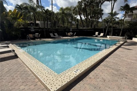 Купить кондоминиум в Майами, Флорида 2 спальни, 111.48м2, № 1986961 - фото 21