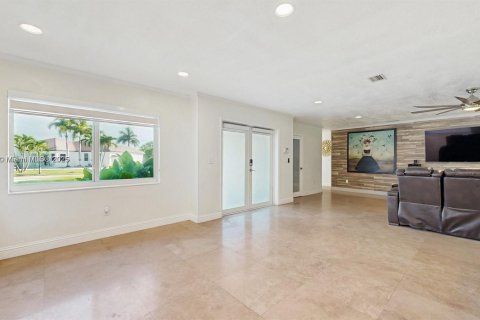 House in Homestead, Florida 3 bedrooms, 157.1 sq.m. № 1844047 - photo 5