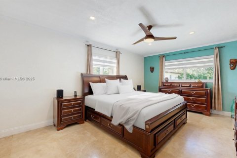 House in Homestead, Florida 3 bedrooms, 157.1 sq.m. № 1844047 - photo 14