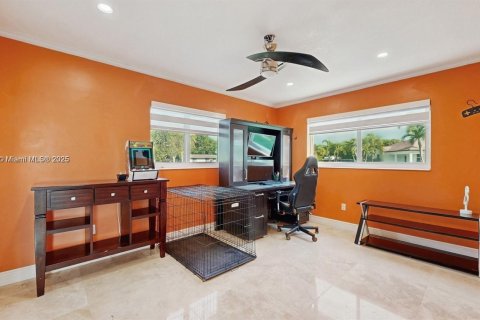 House in Homestead, Florida 3 bedrooms, 157.1 sq.m. № 1844047 - photo 20