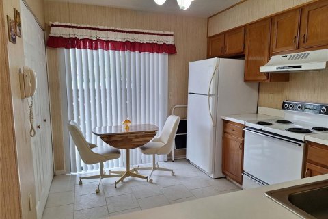 Casa en venta en Palm Harbor, Florida, 3 dormitorios, 120.59 m2 № 1680885 - foto 6