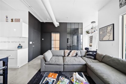 Copropriété à vendre à Miami, Floride: 1 chambre, 67.63 m2 № 2045147 - photo 16