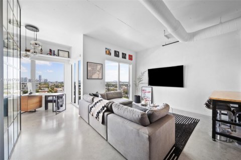 Copropriété à vendre à Miami, Floride: 1 chambre, 67.63 m2 № 2045147 - photo 9