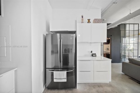 Copropriété à vendre à Miami, Floride: 1 chambre, 67.63 m2 № 2045147 - photo 14