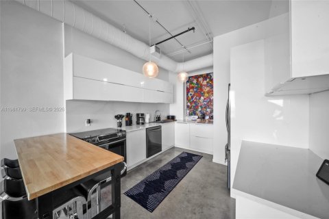 Copropriété à vendre à Miami, Floride: 1 chambre, 67.63 m2 № 2045147 - photo 12