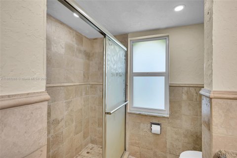 Casa en venta en Atlantis, Florida, 4 dormitorios, 237.55 m2 № 1891585 - foto 21
