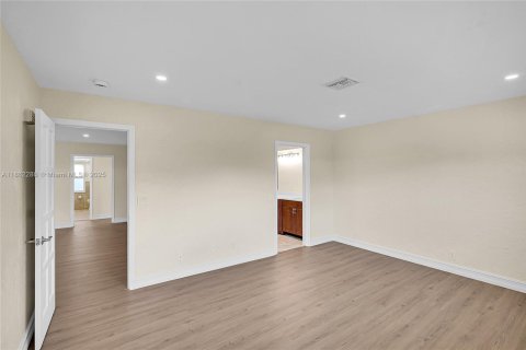 Casa en venta en Atlantis, Florida, 4 dormitorios, 237.55 m2 № 1891585 - foto 13