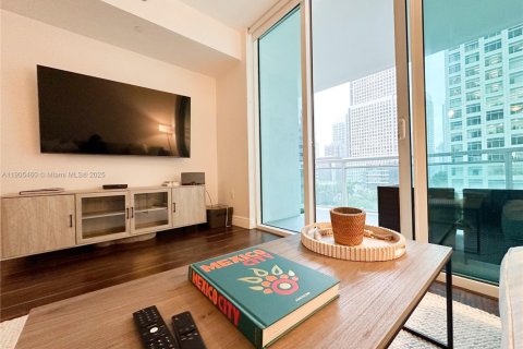 Copropriété à louer à Miami, Floride: 1 chambre, 71.91 m2 № 1956626 - photo 1