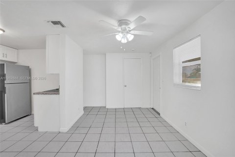 Villa ou maison à vendre à Delray Beach, Floride: 4 chambres, 106.93 m2 № 2023802 - photo 12