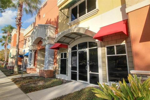 Commercial property in Orlando, Florida № 2104086