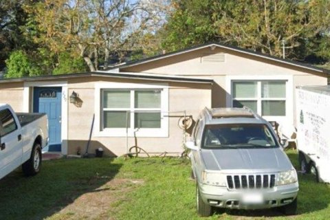 House in Haines City, Florida 3 bedrooms, 75.81 sq.m. № 2366880