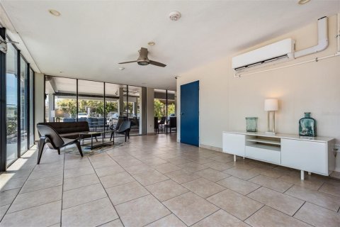 Condominio en venta en Saint Petersburg, Florida, 2 dormitorios, 107.77 m2 № 1578907 - foto 29