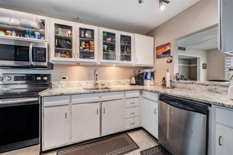 Condominio en venta en Saint Petersburg, Florida, 2 dormitorios, 107.77 m2 № 1578907 - foto 5