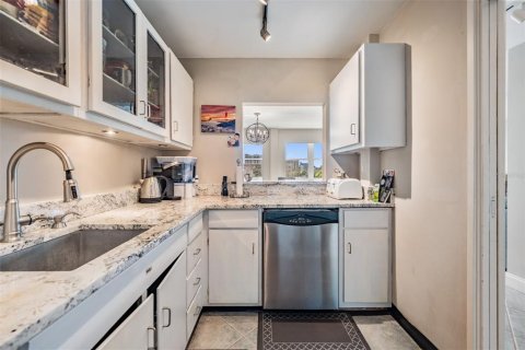 Condominio en venta en Saint Petersburg, Florida, 2 dormitorios, 107.77 m2 № 1578907 - foto 7