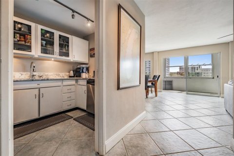 Condominio en venta en Saint Petersburg, Florida, 2 dormitorios, 107.77 m2 № 1578907 - foto 3