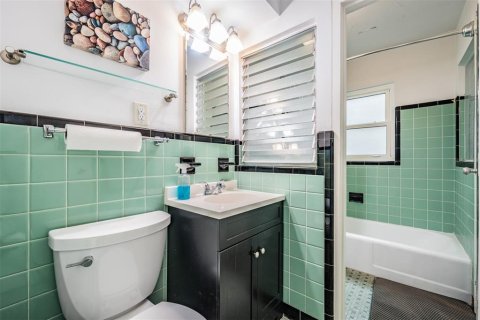 Condominio en venta en Saint Petersburg, Florida, 2 dormitorios, 107.77 m2 № 1578907 - foto 19