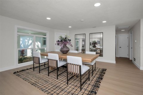 Villa ou maison à vendre à Largo, Floride: 3 chambres, 175.68 m2 № 2099343 - photo 15
