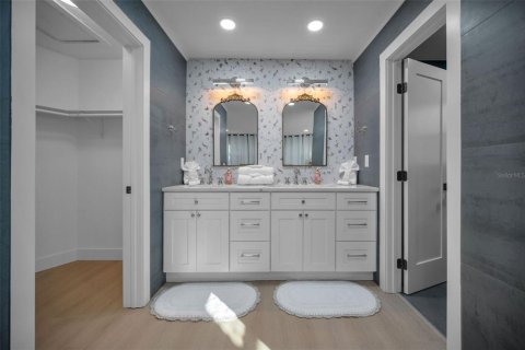 Villa ou maison à vendre à Largo, Floride: 3 chambres, 175.68 m2 № 2099343 - photo 27