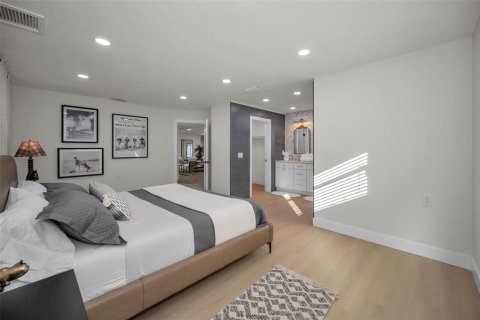 Villa ou maison à vendre à Largo, Floride: 3 chambres, 175.68 m2 № 2099343 - photo 25