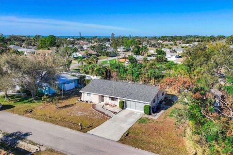 Villa ou maison à vendre à Venice, Floride: 3 chambres, 147.16 m2 № 2095551 - photo 25