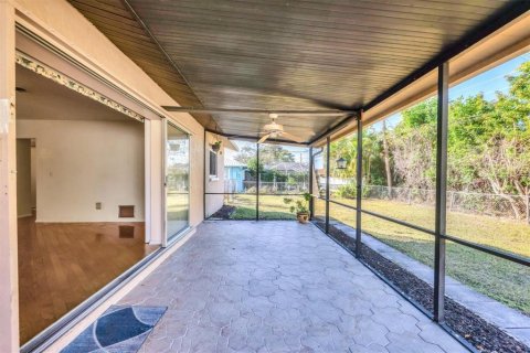 Villa ou maison à vendre à Venice, Floride: 3 chambres, 147.16 m2 № 2095551 - photo 20