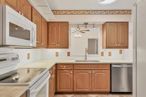 Villa ou maison à vendre à Venice, Floride: 3 chambres, 147.16 m2 № 2095551 - photo 10