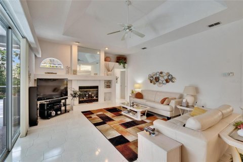 Villa ou maison à vendre à Plant City, Floride: 4 chambres, 228.08 m2 № 1528901 - photo 21