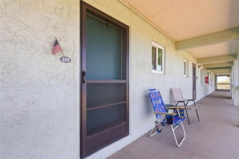 Condominio en alquiler en Saint Petersburg, Florida, 2 dormitorios, 74.32 m2 № 2099079 - foto 4