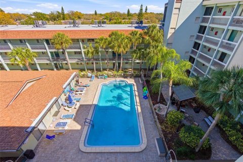 Condominio en alquiler en Saint Petersburg, Florida, 2 dormitorios, 74.32 m2 № 2099079 - foto 23
