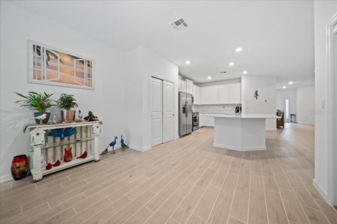 Купить виллу или дом в Даннеллон, Флорида 9 комнат, 213.02м2, № 1907876 - фото 25