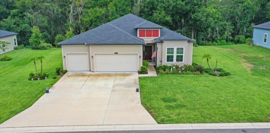 Villa ou maison à Dunnellon, Floride 4 chambres, 213.02 m2 № 1907876