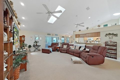 House in Lakeland, Florida 3 bedrooms, 184.32 sq.m. № 1295432 - photo 10