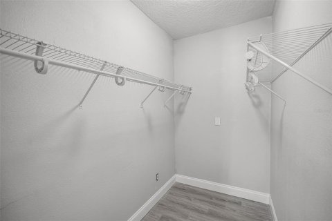 Villa ou maison à vendre à Winter Haven, Floride: 4 chambres, 120.31 m2 № 1675347 - photo 11