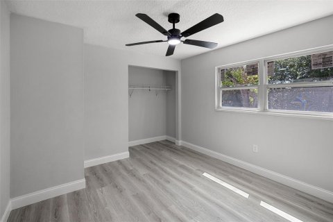 Villa ou maison à vendre à Winter Haven, Floride: 4 chambres, 120.31 m2 № 1675347 - photo 13