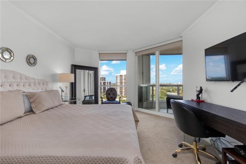 Condo in Aventura, Florida, 2 bedrooms  № 1823582 - photo 18