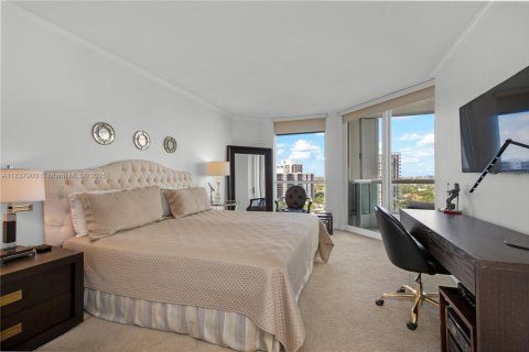 Condo in Aventura, Florida, 2 bedrooms  № 1823582 - photo 17