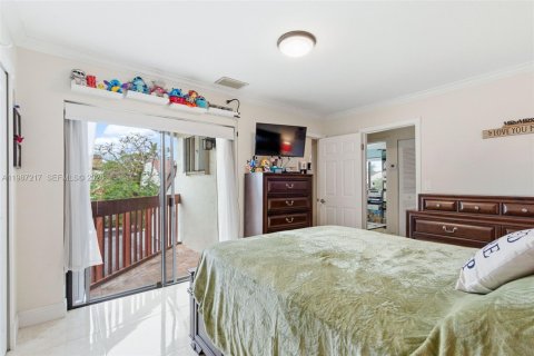 Condominio en venta en Miami, Florida, 3 dormitorios, 124.49 m2 № 2046653 - foto 22